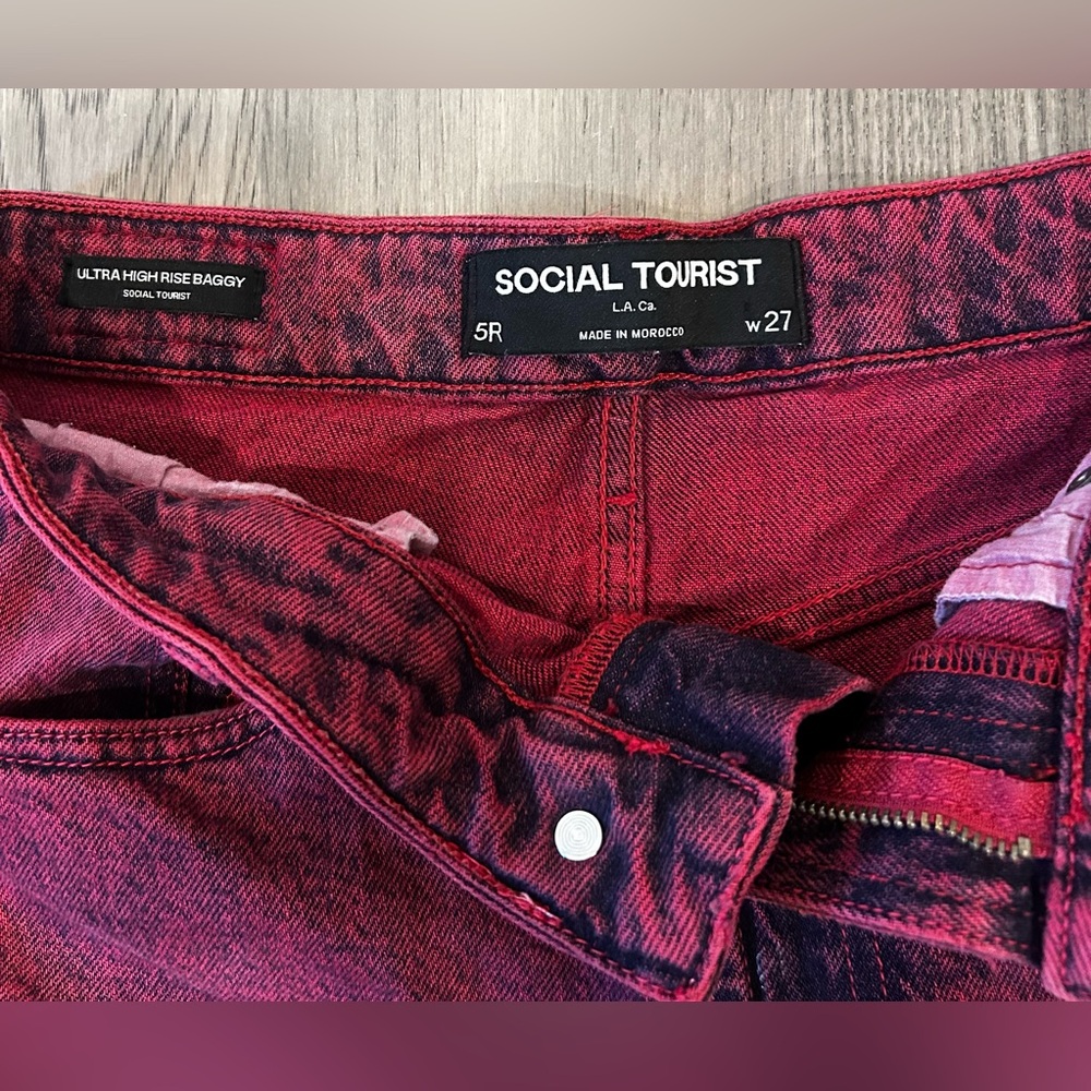 Social Tourist Women's Ultra High Rise Baggy Jeans- Maroon